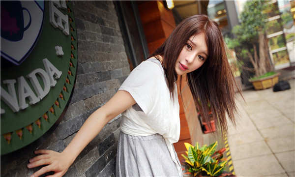西安想找一个女性生孩子给报酬-｛找个女人生孩子多少钱｝